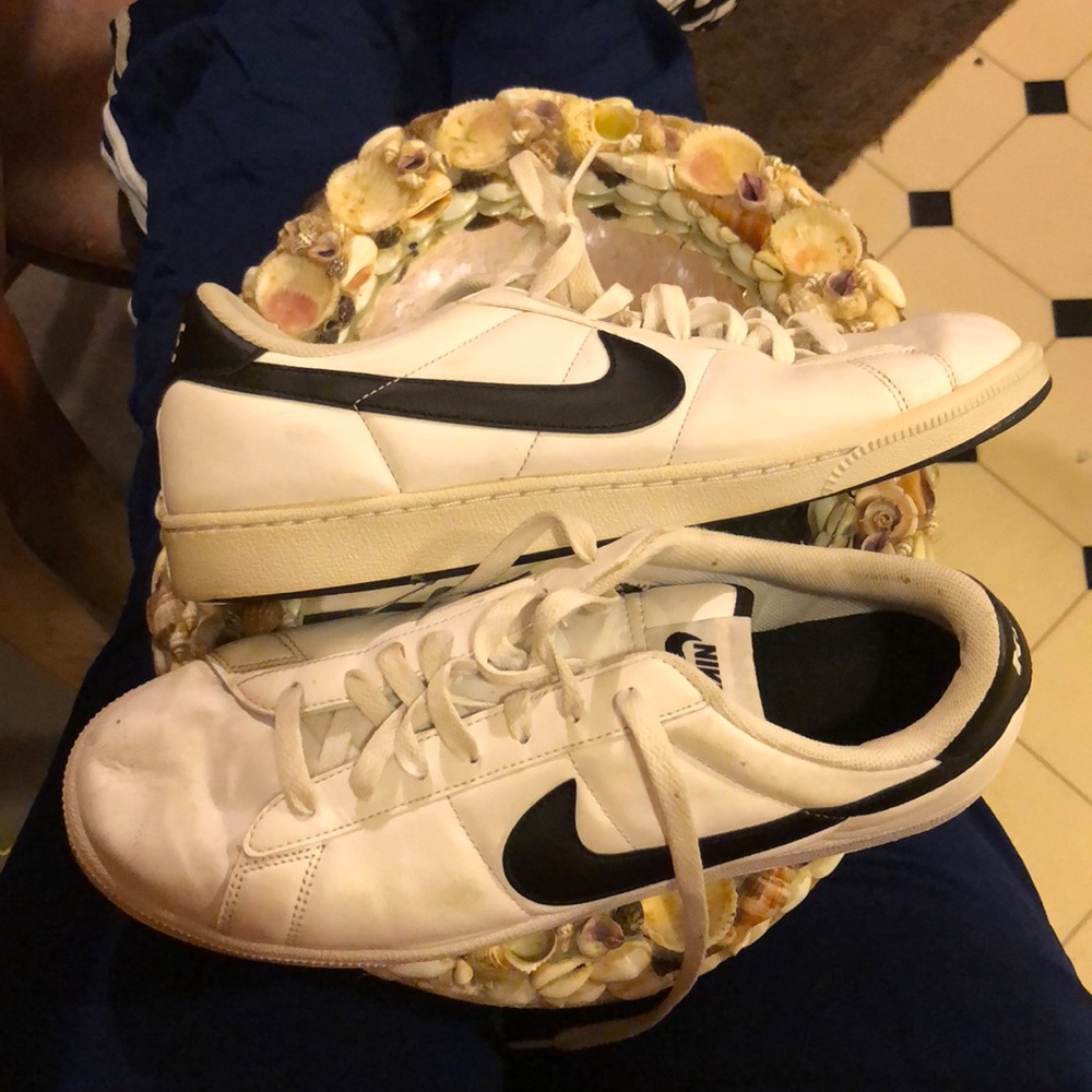 Women’s sneakers